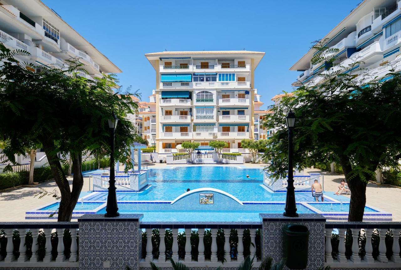 Ferienwohnung Urb Vinamar Torrevieja Exterior foto